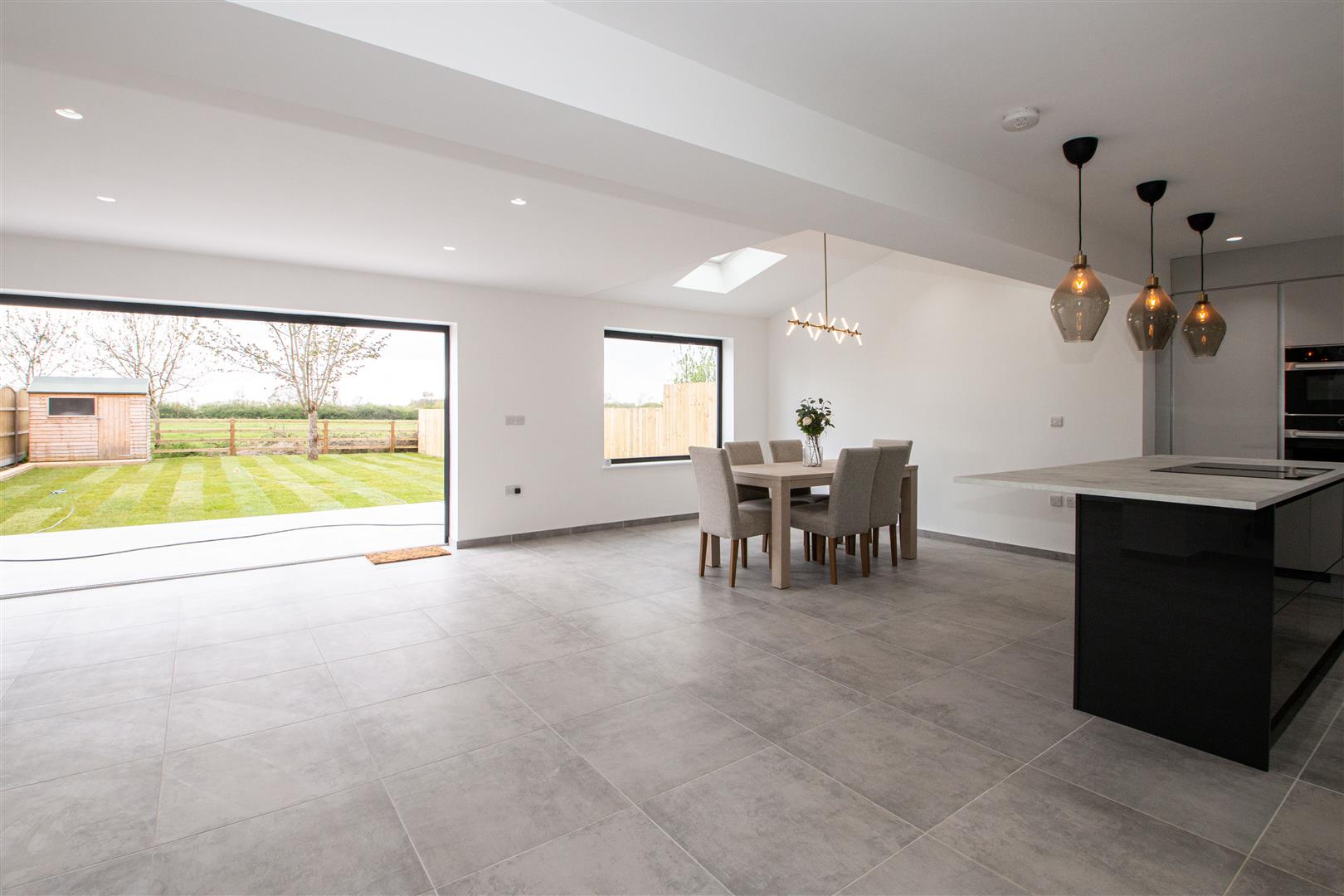 5 bed property in Mursley Road, Milton Keynes